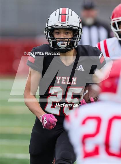 Thumbnail 3 in Marysville-Pilchuck @ Yelm (WIAA 3A Playoffs) photogallery.