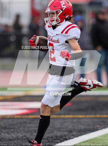 Thumbnail 3 in Marysville-Pilchuck @ Yelm (WIAA 3A Playoffs) photogallery.