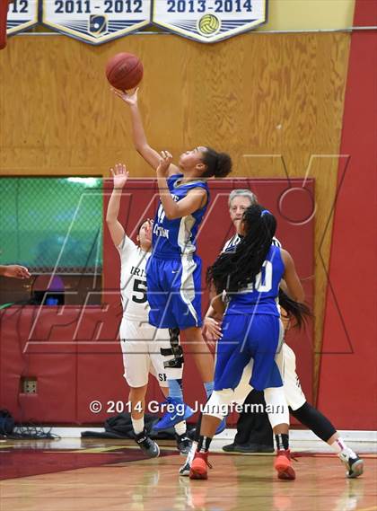 Thumbnail 3 in Brookside Christian vs. Sacred Heart Cathedral (Cardinal Newman Classic) photogallery.