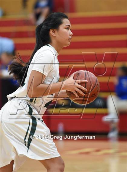 Thumbnail 1 in Brookside Christian vs. Sacred Heart Cathedral (Cardinal Newman Classic) photogallery.