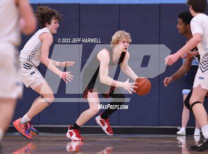 Thumbnail 3 in McKinley @ Louisville photogallery.