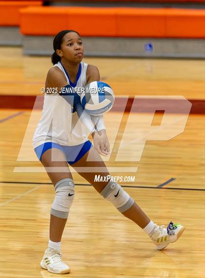 Thumbnail 2 in Salem @ South Lyon (MHSAA Division 1 District 23 Semifinal) photogallery.