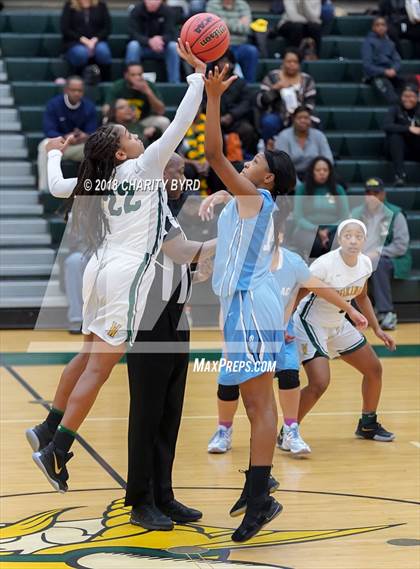Thumbnail 1 in Potomac @ Woodbridge photogallery.