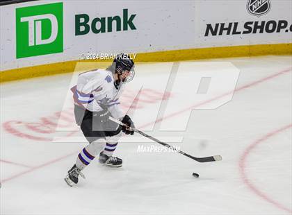 Thumbnail 1 in Dover-Sherborn vs Hanover (MIAA Division 4 Final) photogallery.