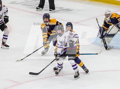 Thumbnail 3 in Dover-Sherborn vs Hanover (MIAA Division 4 Final) photogallery.