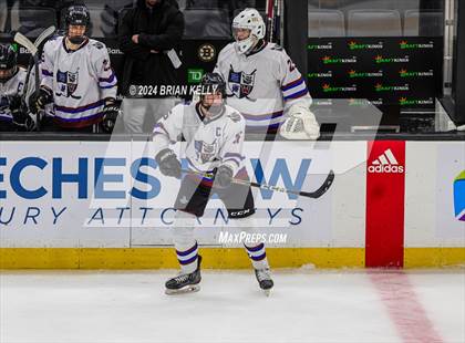 Thumbnail 2 in Dover-Sherborn vs Hanover (MIAA Division 4 Final) photogallery.