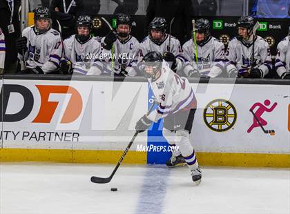 Thumbnail 2 in Dover-Sherborn vs Hanover (MIAA Division 4 Final) photogallery.