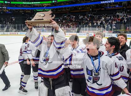 Thumbnail 2 in Dover-Sherborn vs Hanover (MIAA Division 4 Final) photogallery.