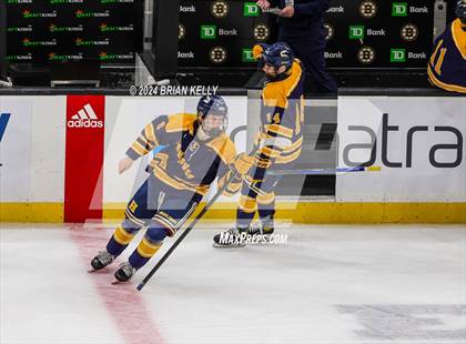 Thumbnail 3 in Dover-Sherborn vs Hanover (MIAA Division 4 Final) photogallery.