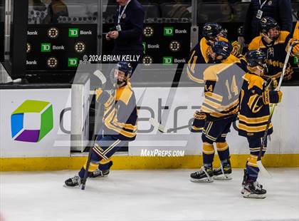 Thumbnail 2 in Dover-Sherborn vs Hanover (MIAA Division 4 Final) photogallery.
