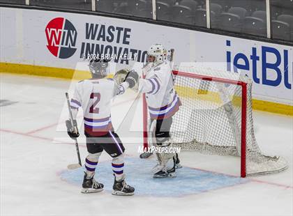 Thumbnail 1 in Dover-Sherborn vs Hanover (MIAA Division 4 Final) photogallery.