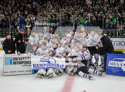 Thumbnail 3 in Dover-Sherborn vs Hanover (MIAA Division 4 Final) photogallery.