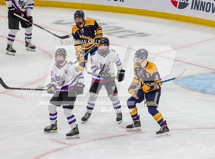Thumbnail 2 in Dover-Sherborn vs Hanover (MIAA Division 4 Final) photogallery.