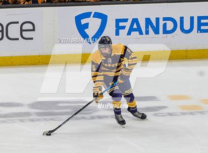 Thumbnail 2 in Dover-Sherborn vs Hanover (MIAA Division 4 Final) photogallery.