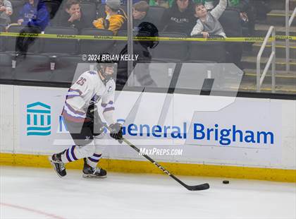 Thumbnail 2 in Dover-Sherborn vs Hanover (MIAA Division 4 Final) photogallery.