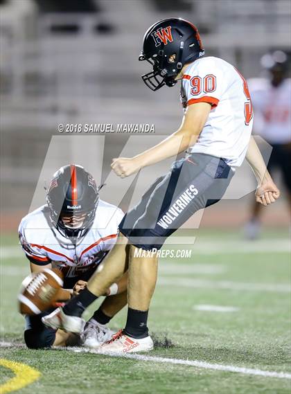 Thumbnail 3 in  Harvard-Westlake vs Crespi photogallery.