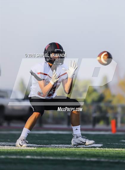 Thumbnail 3 in  Harvard-Westlake vs Crespi photogallery.