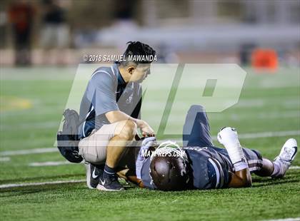 Thumbnail 3 in  Harvard-Westlake vs Crespi photogallery.