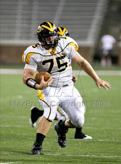 Thumbnail 1 in Centerville @ Archbishop Moeller photogallery.