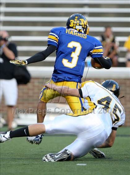 Thumbnail 1 in Centerville @ Archbishop Moeller photogallery.