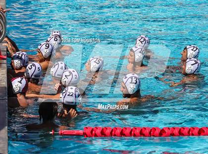 Thumbnail 3 in La Serna vs Hoover (D2 Showcase) photogallery.