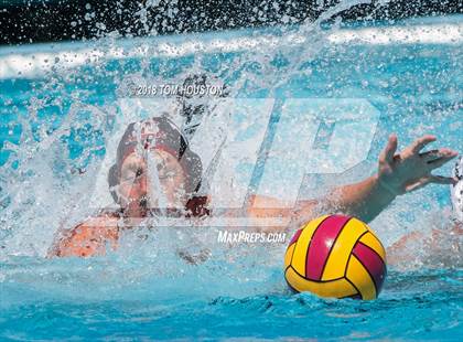 Thumbnail 2 in La Serna vs Hoover (D2 Showcase) photogallery.