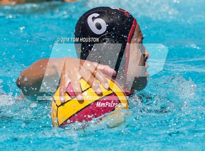 Thumbnail 2 in La Serna vs Hoover (D2 Showcase) photogallery.
