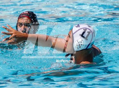 Thumbnail 3 in La Serna vs Hoover (D2 Showcase) photogallery.