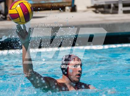Thumbnail 2 in La Serna vs Hoover (D2 Showcase) photogallery.