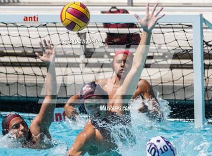 Thumbnail 1 in La Serna vs Hoover (D2 Showcase) photogallery.