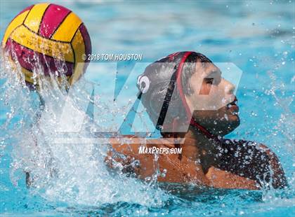 Thumbnail 1 in La Serna vs Hoover (D2 Showcase) photogallery.