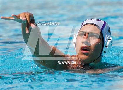 Thumbnail 2 in La Serna vs Hoover (D2 Showcase) photogallery.
