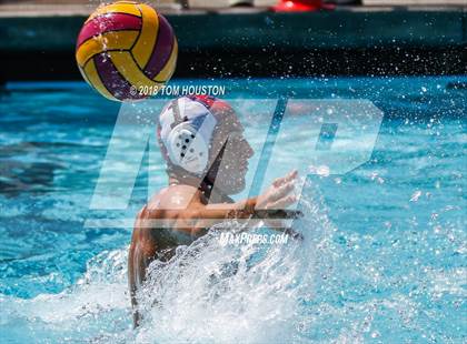 Thumbnail 3 in La Serna vs Hoover (D2 Showcase) photogallery.
