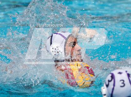 Thumbnail 3 in La Serna vs Hoover (D2 Showcase) photogallery.