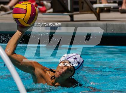 Thumbnail 1 in La Serna vs Hoover (D2 Showcase) photogallery.