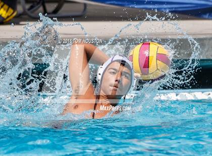 Thumbnail 3 in La Serna vs Hoover (D2 Showcase) photogallery.