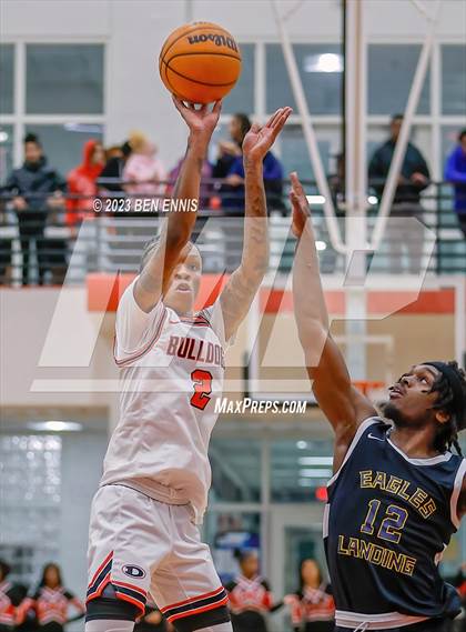 Thumbnail 1 in Eagle's Landing @ Dutchtown photogallery.