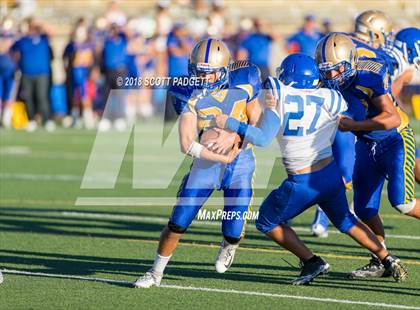 Thumbnail 1 in Orange Glen @ San Pasqual photogallery.