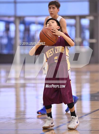Thumbnail 3 in West Covina @ Diamond Ranch photogallery.