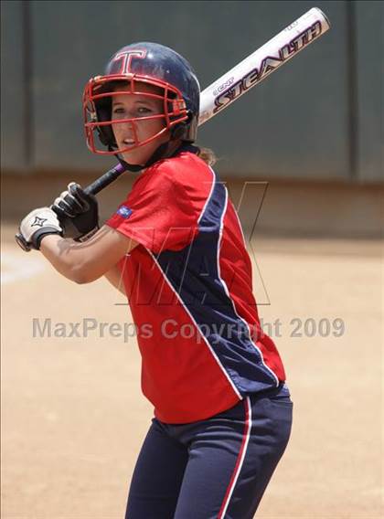 Thumbnail 1 in Tesoro vs. Glendora (CIF SS D3 Final) photogallery.