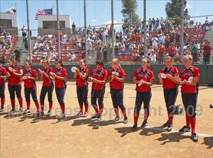 Thumbnail 3 in Tesoro vs. Glendora (CIF SS D3 Final) photogallery.