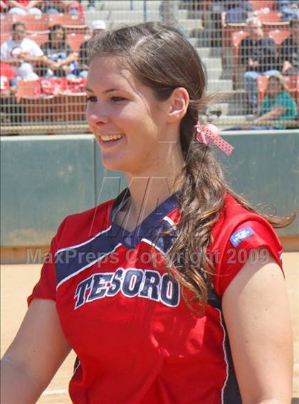 Thumbnail 3 in Tesoro vs. Glendora (CIF SS D3 Final) photogallery.