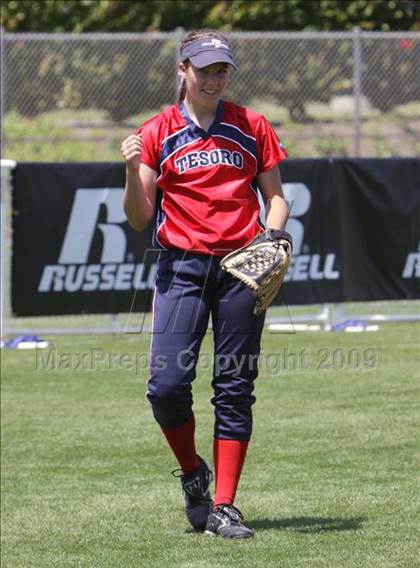 Thumbnail 1 in Tesoro vs. Glendora (CIF SS D3 Final) photogallery.
