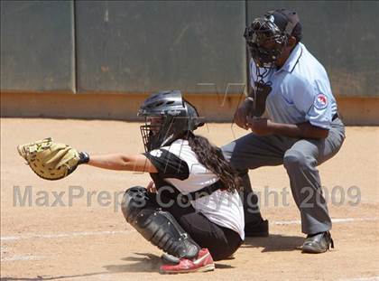 Thumbnail 2 in Tesoro vs. Glendora (CIF SS D3 Final) photogallery.