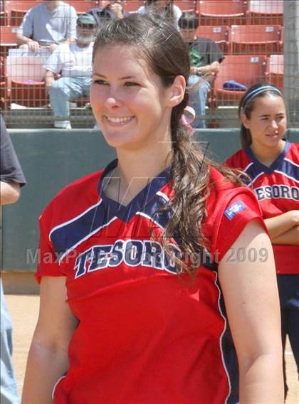 Thumbnail 2 in Tesoro vs. Glendora (CIF SS D3 Final) photogallery.