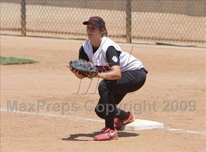 Thumbnail 1 in Tesoro vs. Glendora (CIF SS D3 Final) photogallery.