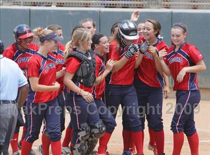 Thumbnail 3 in Tesoro vs. Glendora (CIF SS D3 Final) photogallery.