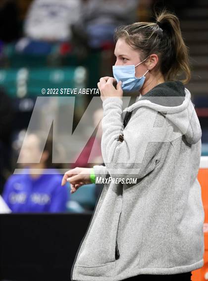 Thumbnail 2 in Grandview vs Highlands Ranch (CHSAA 5A Final Four) photogallery.