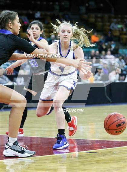 Thumbnail 3 in Grandview vs Highlands Ranch (CHSAA 5A Final Four) photogallery.
