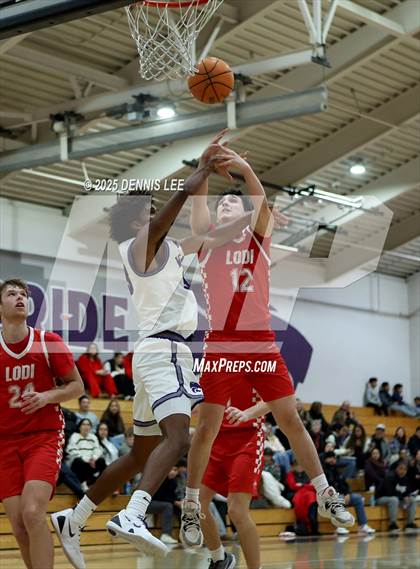 Thumbnail 3 in Lodi @ Franklin (Wildcat Winter Classic) photogallery.